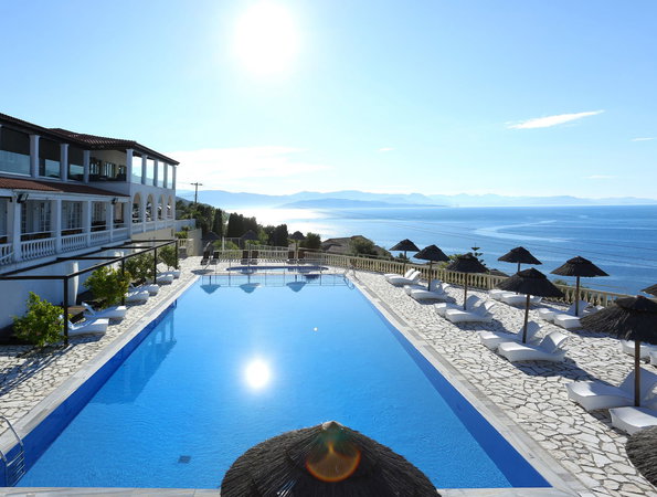 Pantokrator Hotel - Μπαρμπάτι, Κέρκυρα