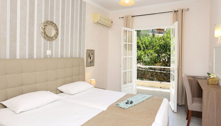 Nefeli Hotel