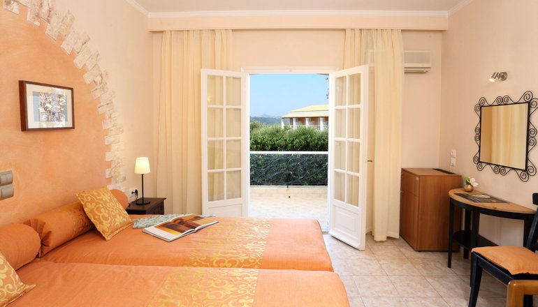 Nefeli Hotel