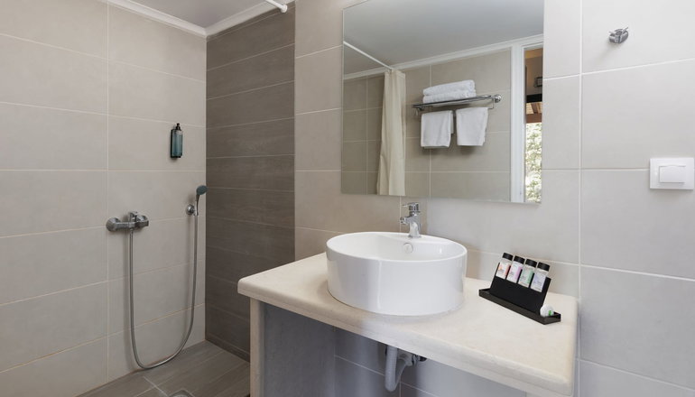 4* Century Resort Corfu - Αχαράβη, Κέρκυρα