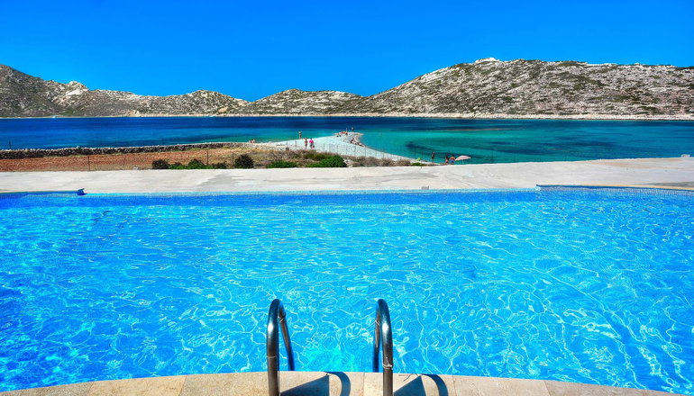 Aquapetra Hotel