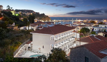 Atheras Hotel - Έυδηλος, Ικαρία