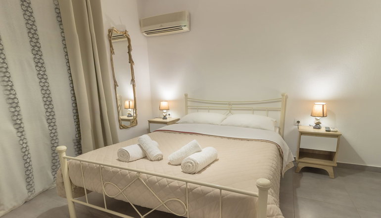 Blue Era Apartments Andros - Μπατσί, Άνδρος