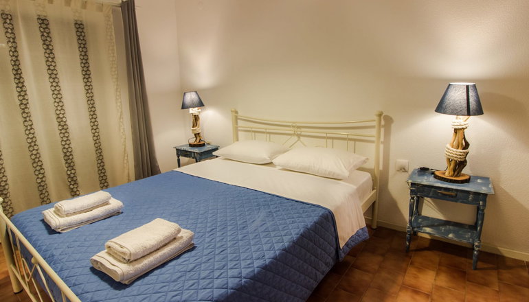 Blue Era Apartments Andros - Μπατσί, Άνδρος