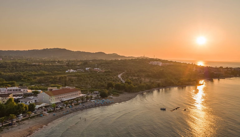 Aphrodite Beachfront Hotel