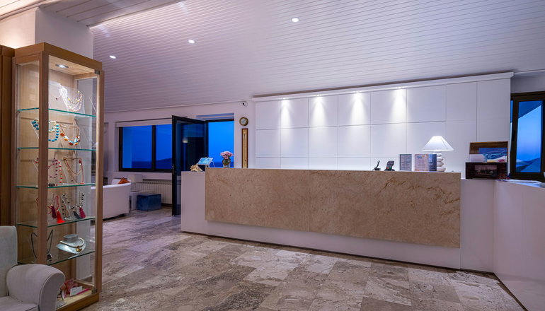 Perrakis Hotel Andros - Κυπρί, Άνδρος