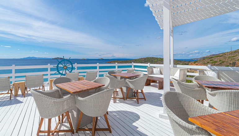 Perrakis Hotel Andros - Κυπρί, Άνδρος