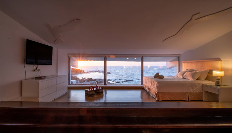 Icarus Luxury Beachfront Villa - Γιαλισκάρι, Ικαρία
