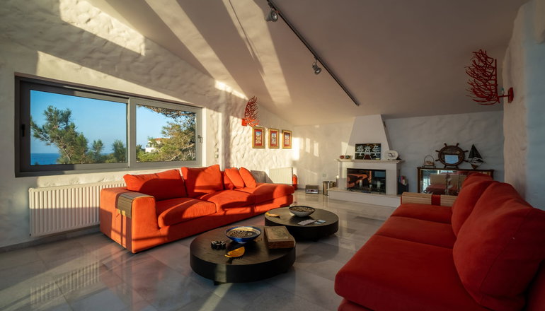 Icarus Luxury Beachfront Villa - Γιαλισκάρι, Ικαρία