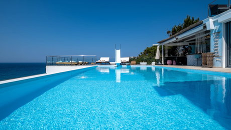 Icarus Luxury Beachfront Villa - Γιαλισκάρι, Ικαρία