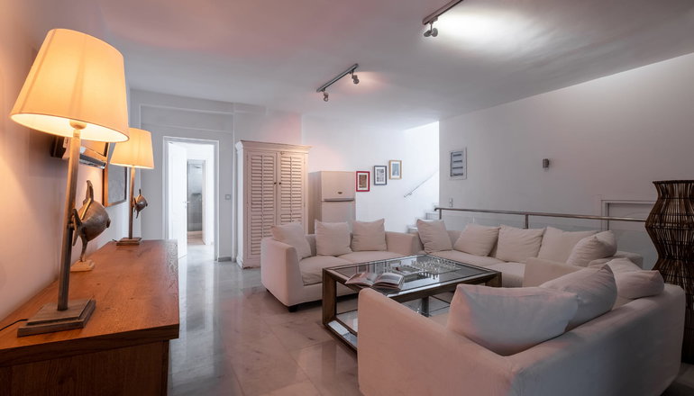 Icarus Luxury Beachfront Villa - Γιαλισκάρι, Ικαρία