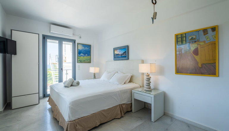 Icarus Luxury Beachfront Villa - Γιαλισκάρι, Ικαρία