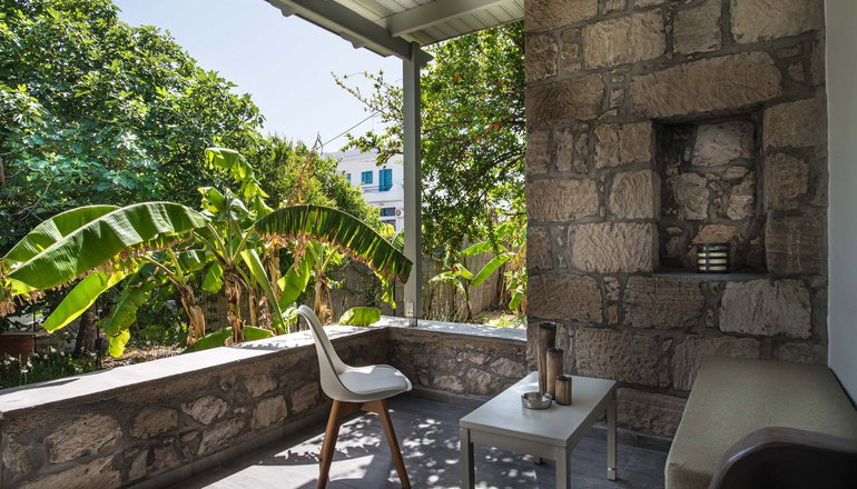 Melagrana Apartments Milos
