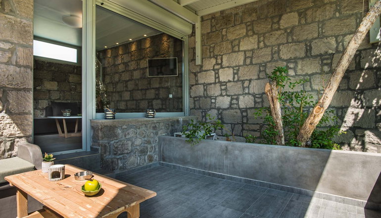 Melagrana Apartments Milos