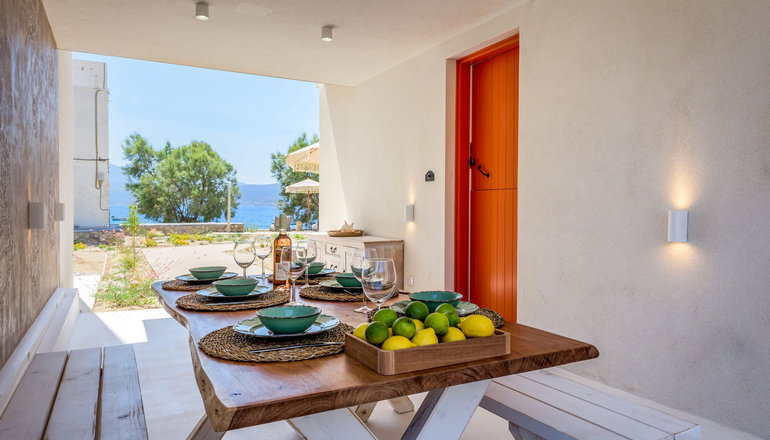 Klima Bay Beachfront Boutique Houses