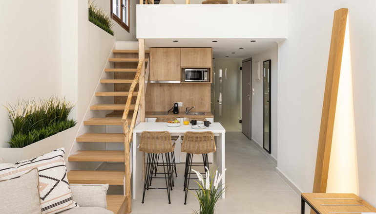 Palm Suites