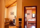 Κύναιθα Hotel