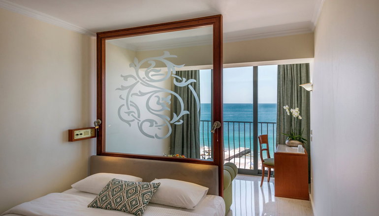 4* Mitsis La Vita Beach Hotel