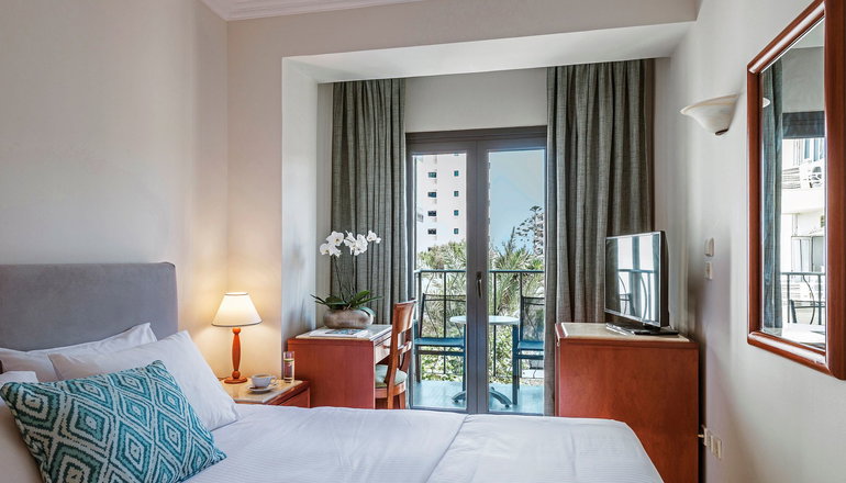 4* Mitsis La Vita Beach Hotel