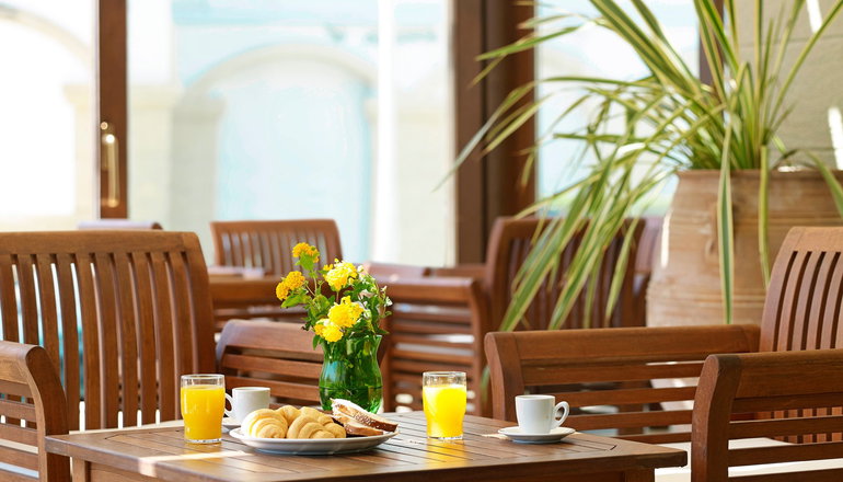 4* Mitsis La Vita Beach Hotel
