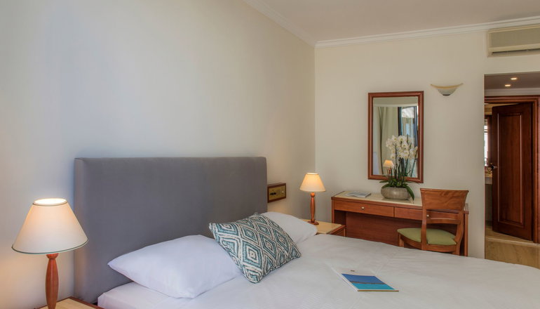 4* Mitsis La Vita Beach Hotel