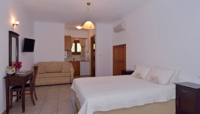 Alkifron Hotel palio