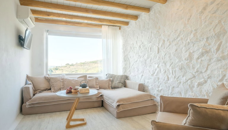 Orkos Beach Hotel