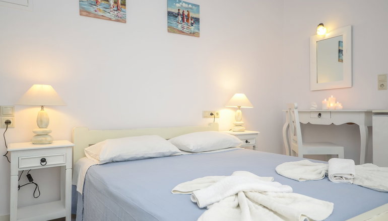 Agia Anna Studios