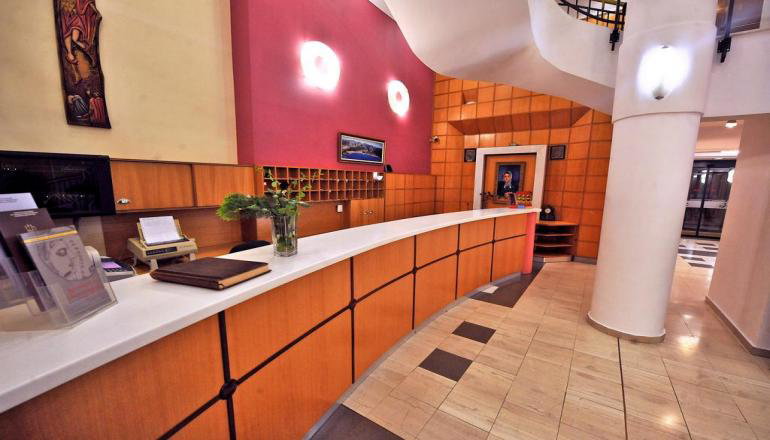 Angelika Pallas Hotel