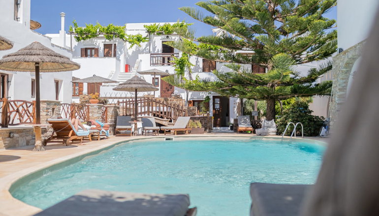 Hotel Anemomilos - Αγία Άννα, Νάξος