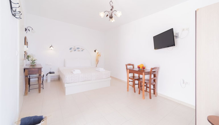Hotel Anemomilos - Αγία Άννα, Νάξος
