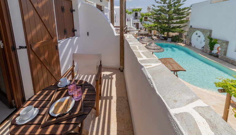 Hotel Anemomilos - Αγία Άννα, Νάξος