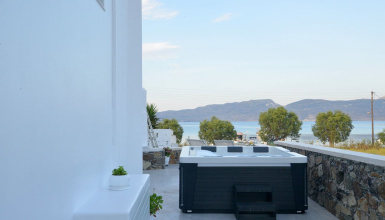 Ostria Hotel