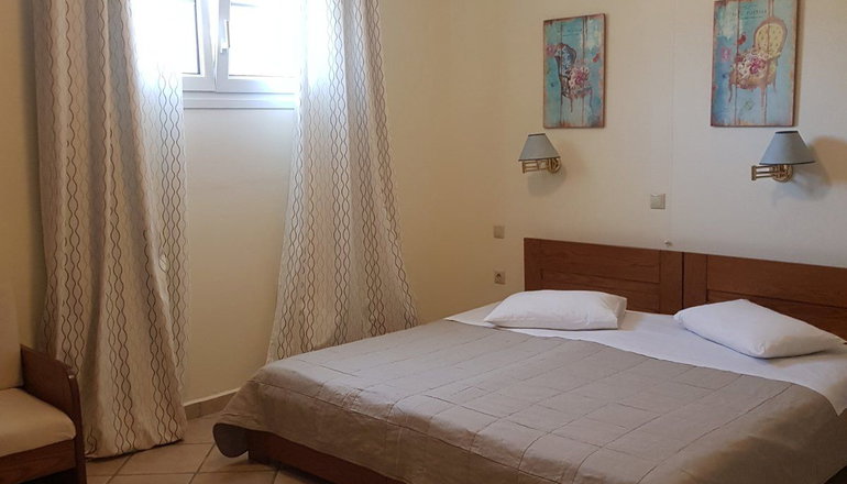 Ostria Hotel