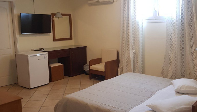 Ostria Hotel