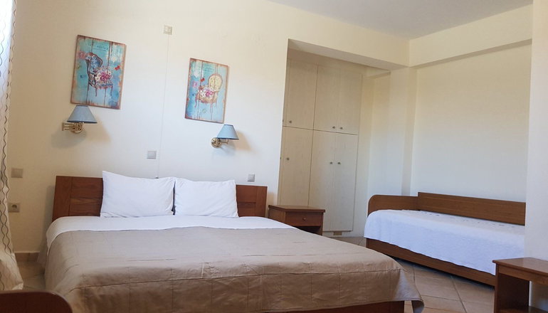 Ostria Hotel
