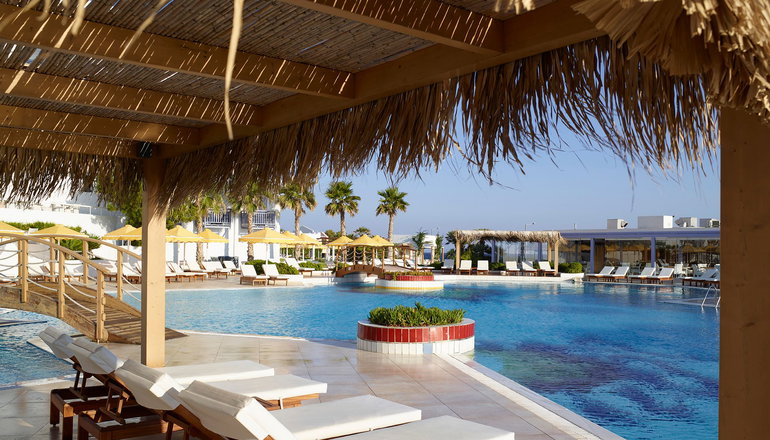 5* Serita Beach Hotel