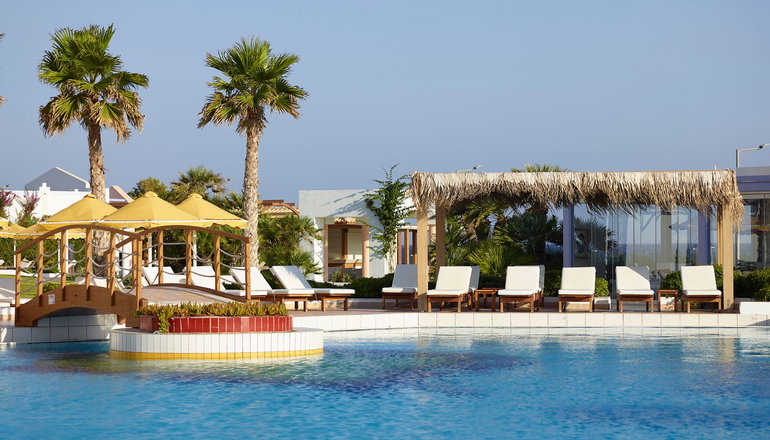5* Serita Beach Hotel