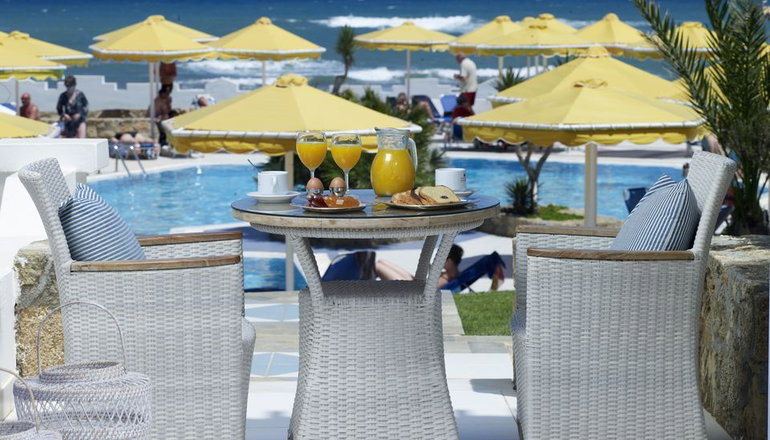 5* Serita Beach Hotel