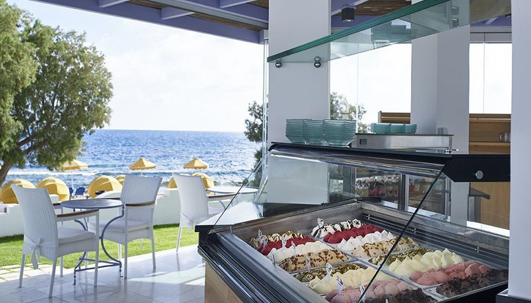 5* Serita Beach Hotel