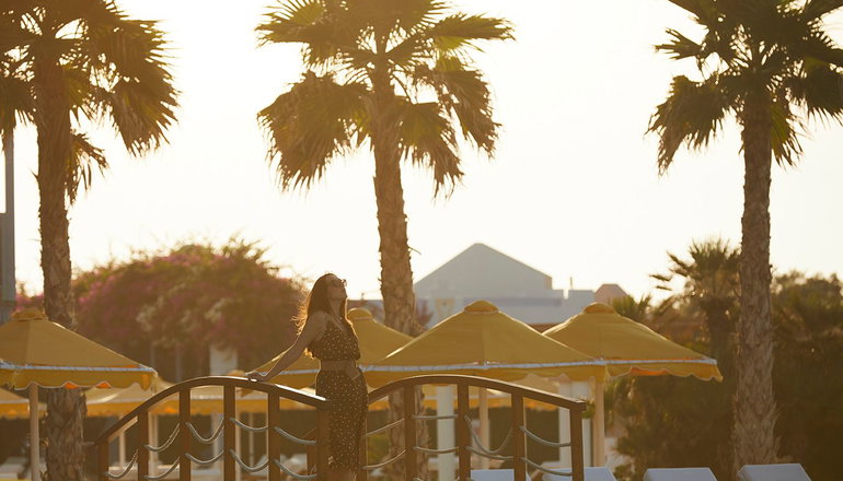 5* Serita Beach Hotel