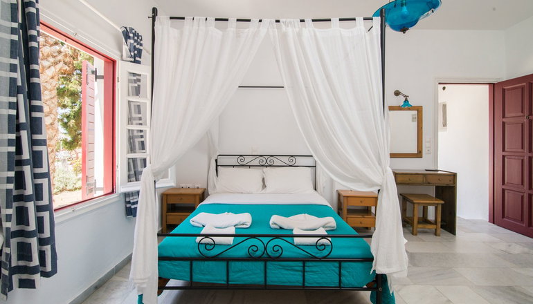 Antonina Hotel - Αγία Άννα, Νάξος