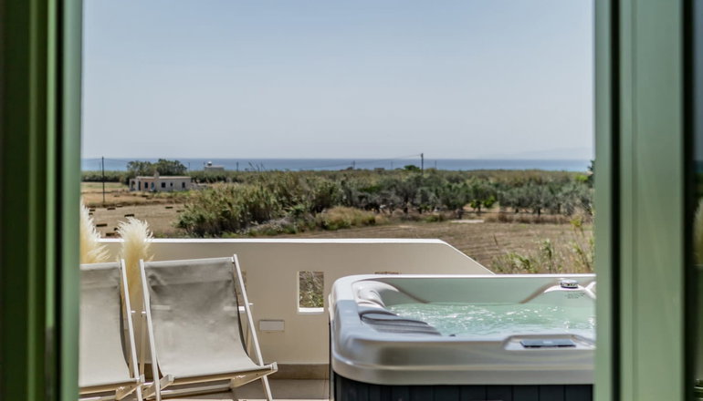 Plioni Villas