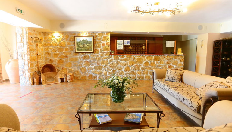 Vathi Hotel