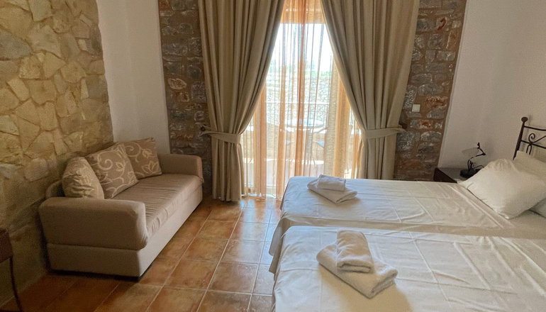 Vathi Hotel