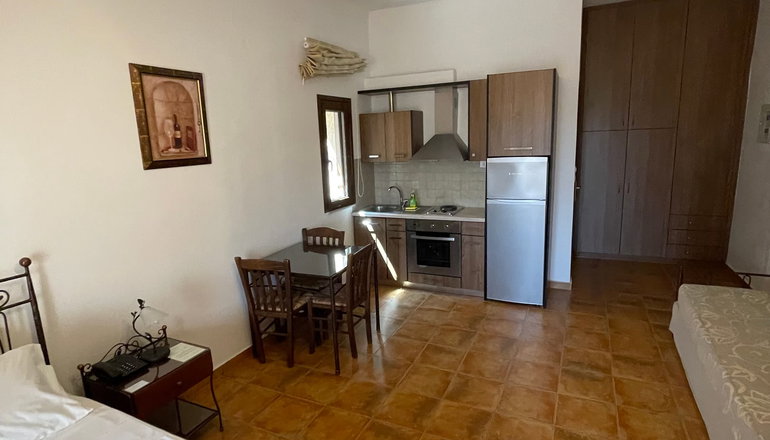 Vathi Hotel