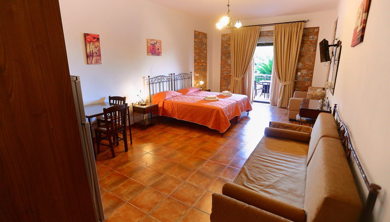 Vathi Hotel