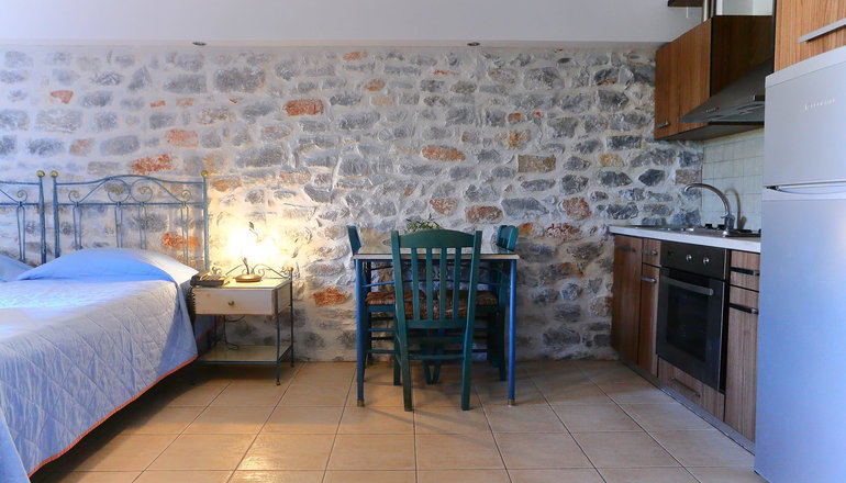 Vathi Hotel