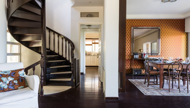 Old Sport Mansion