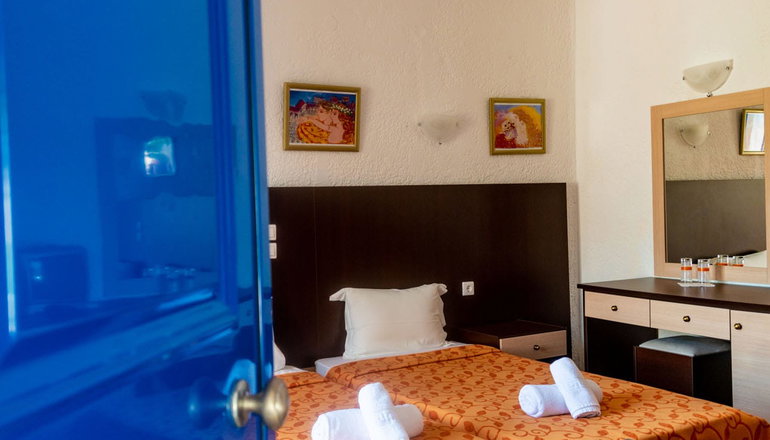 Elena Hotel - Σύβοτα